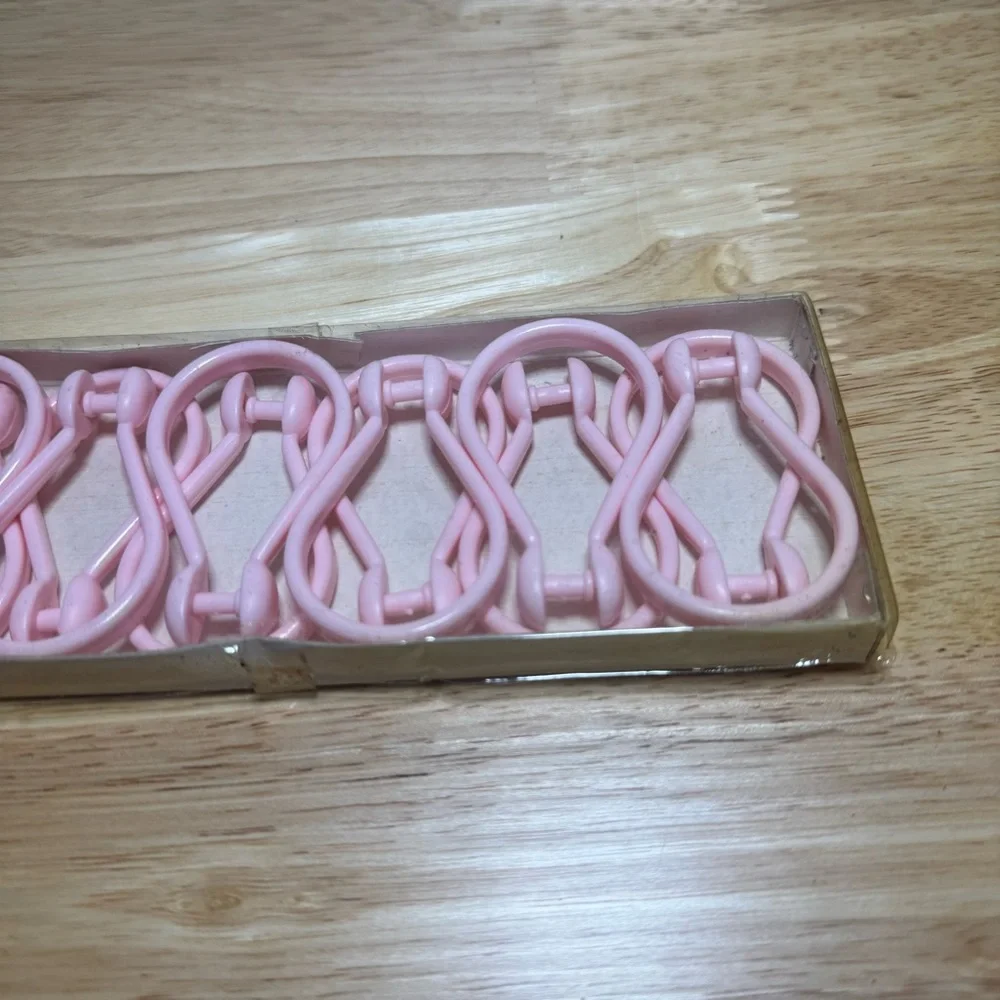VTG Retro Pink Plastic Shower Curtain Hooks Rings MCM Barbiecore Bathroom Vanity